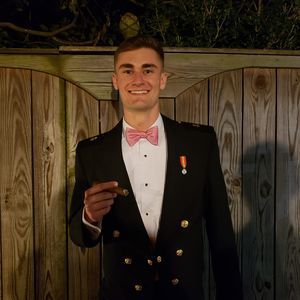 Meet your Posher, Xavier